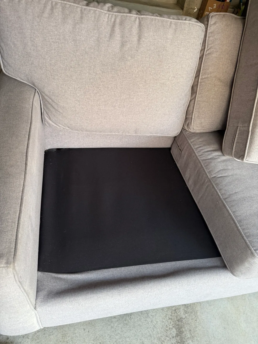 Gray couch image indicator(9)