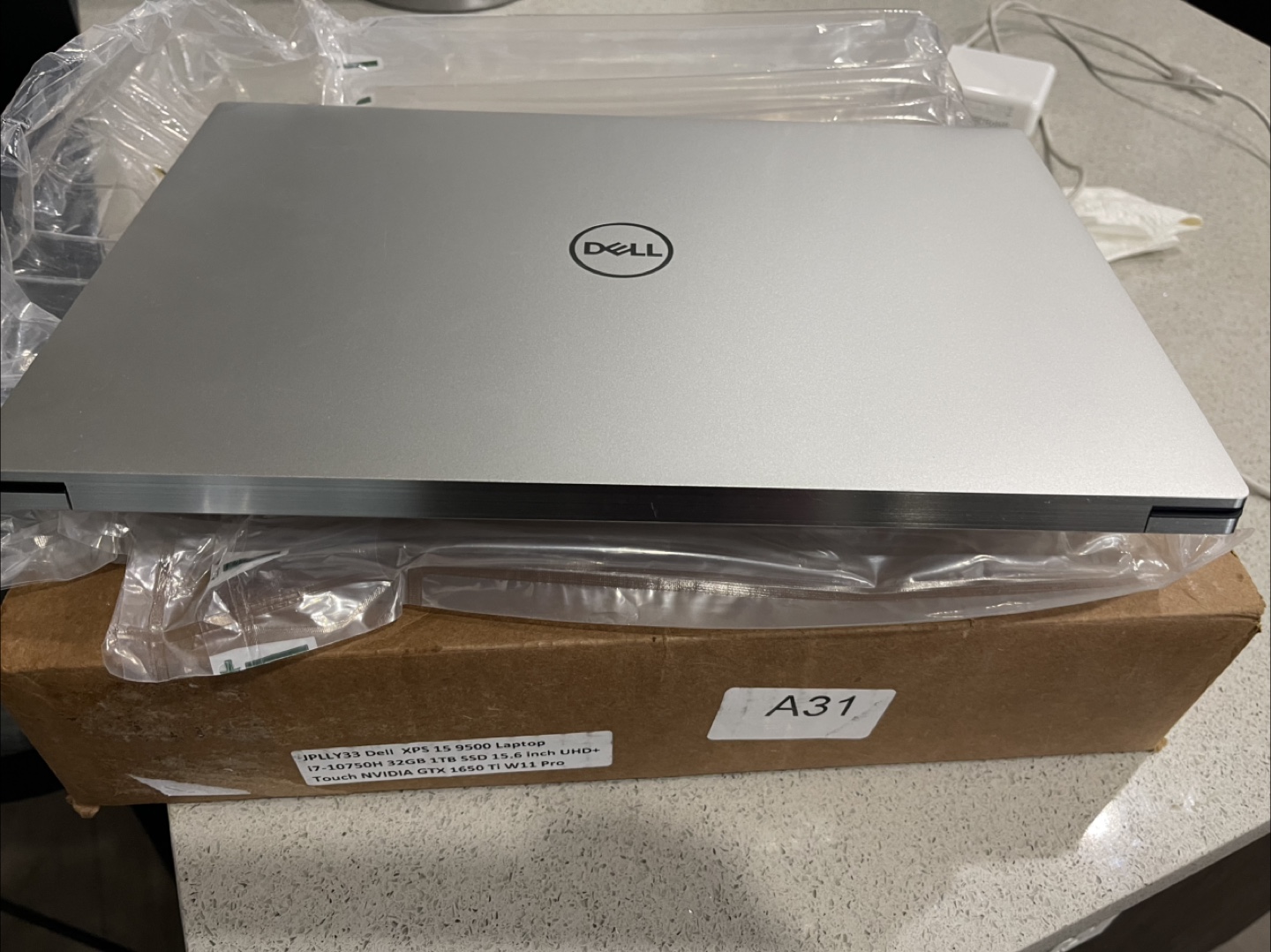 Dell XPS Laptop - photo 2