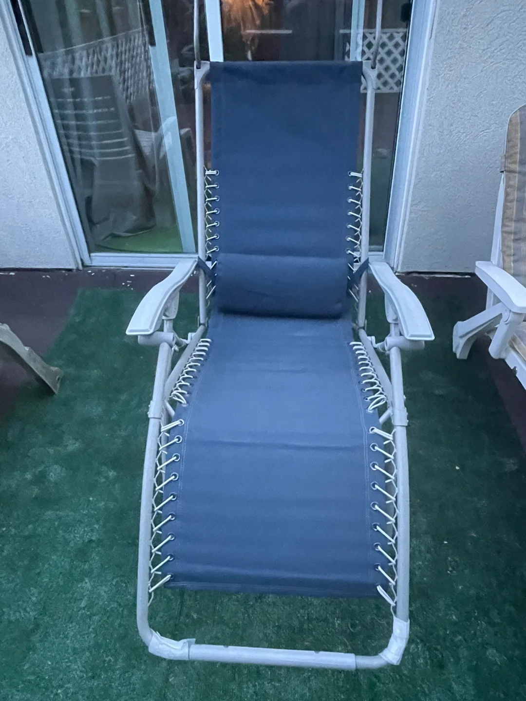 Blue Outdoor Reclining Chair with Sun Shade image indicator(2)