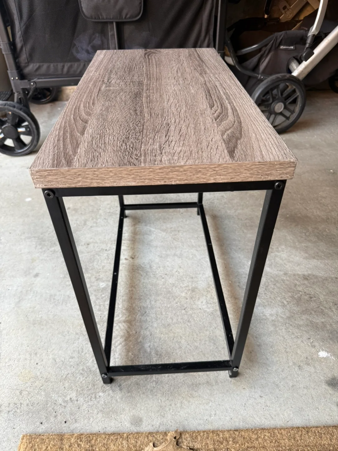 Side Table - Wood Grain Top image indicator(2)