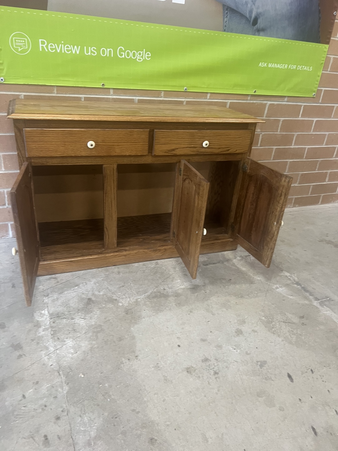 Sideboard/ Buffett Cabinet - photo 2