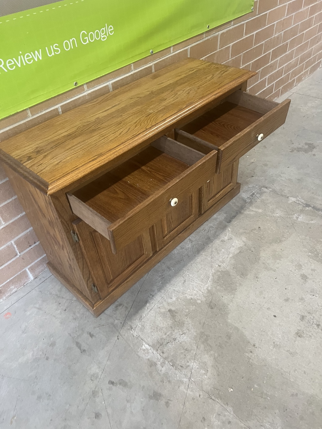 Sideboard/ Buffett Cabinet - photo 4