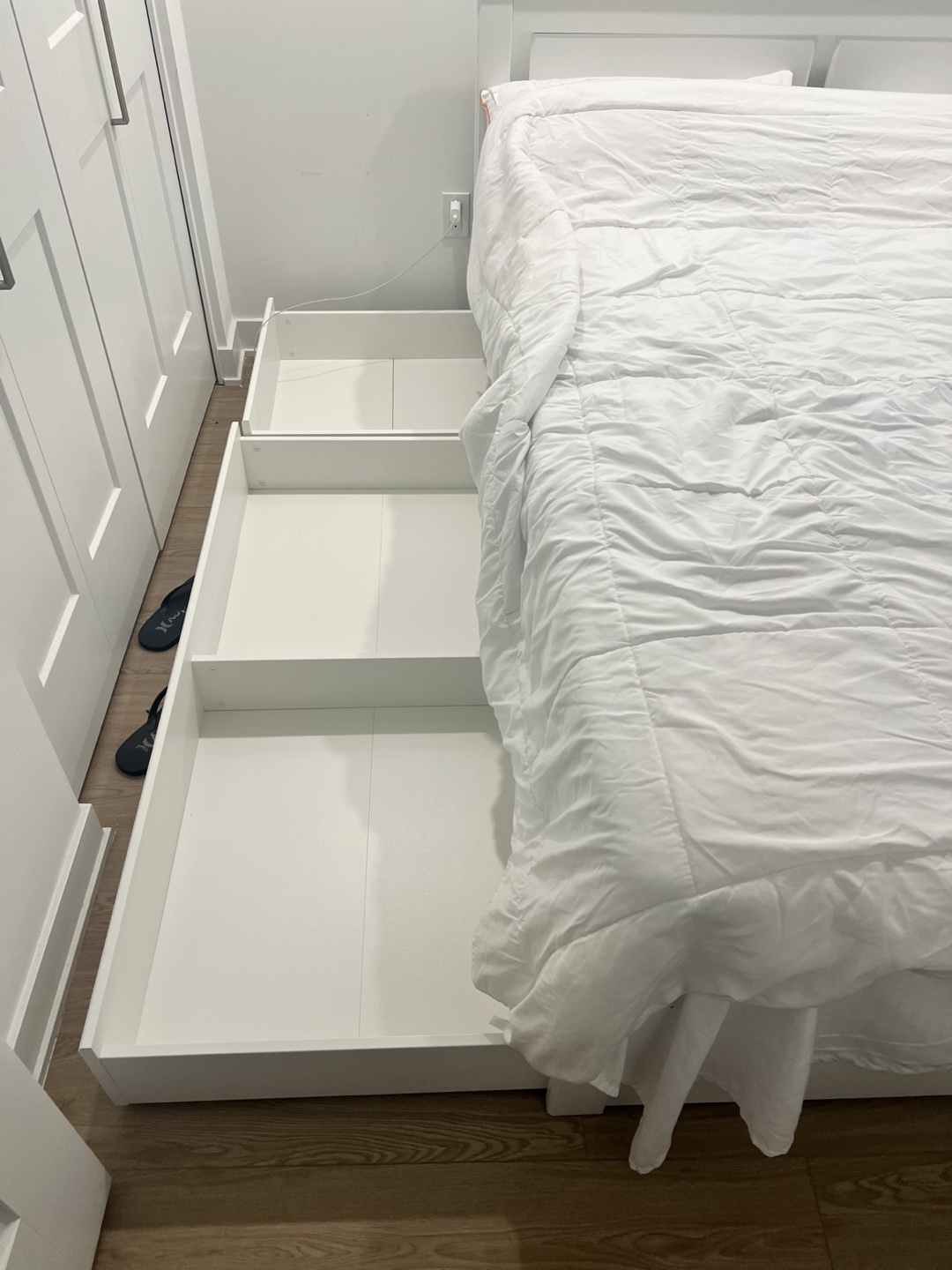 Queen Bed Frame with Storage Drawers - photo 4