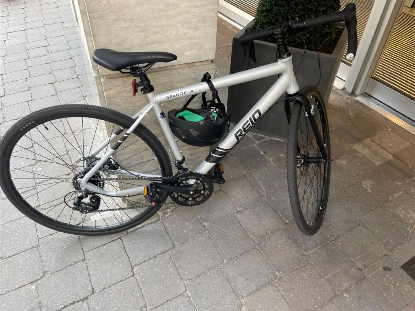 Moving Sale: REID Granite 1.0 Road Bike thumbnail