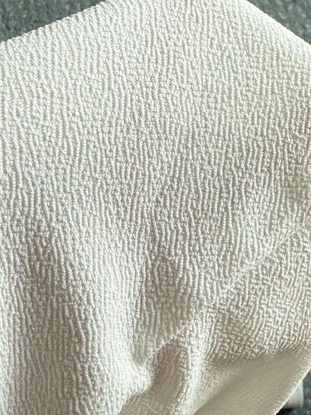 White Blazer and Pant Set image indicator(3)