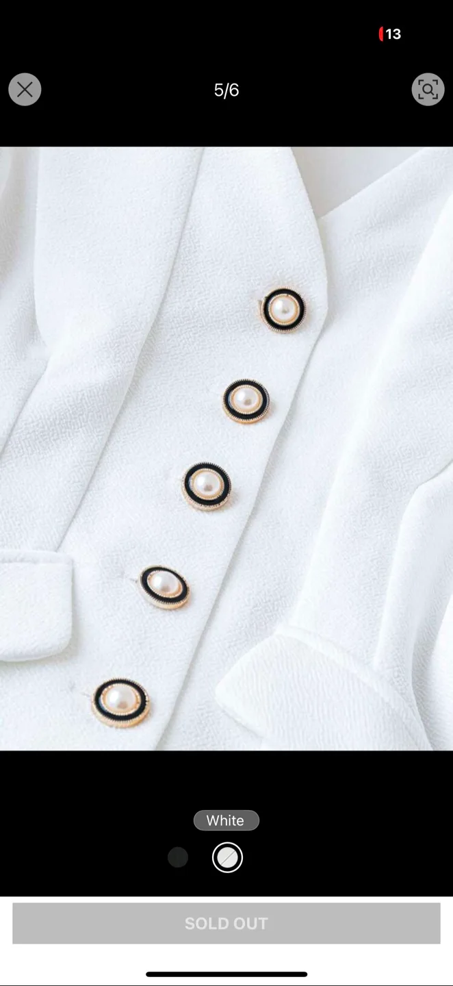 White Blazer and Pant Set image indicator(8)