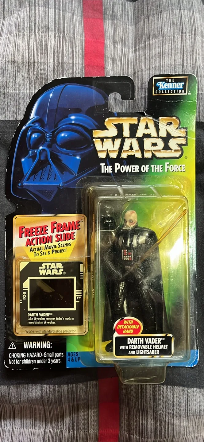 Star Wars The Power of the Force Darth Vader Action Figure thumbnail