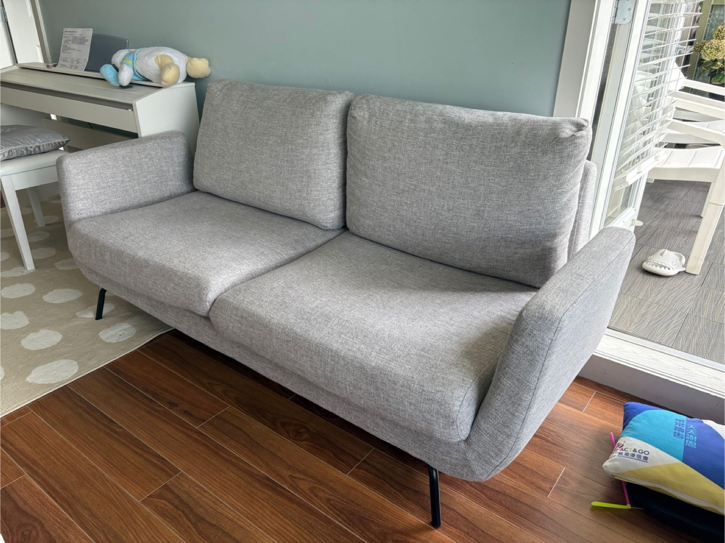 Light grey loveseat