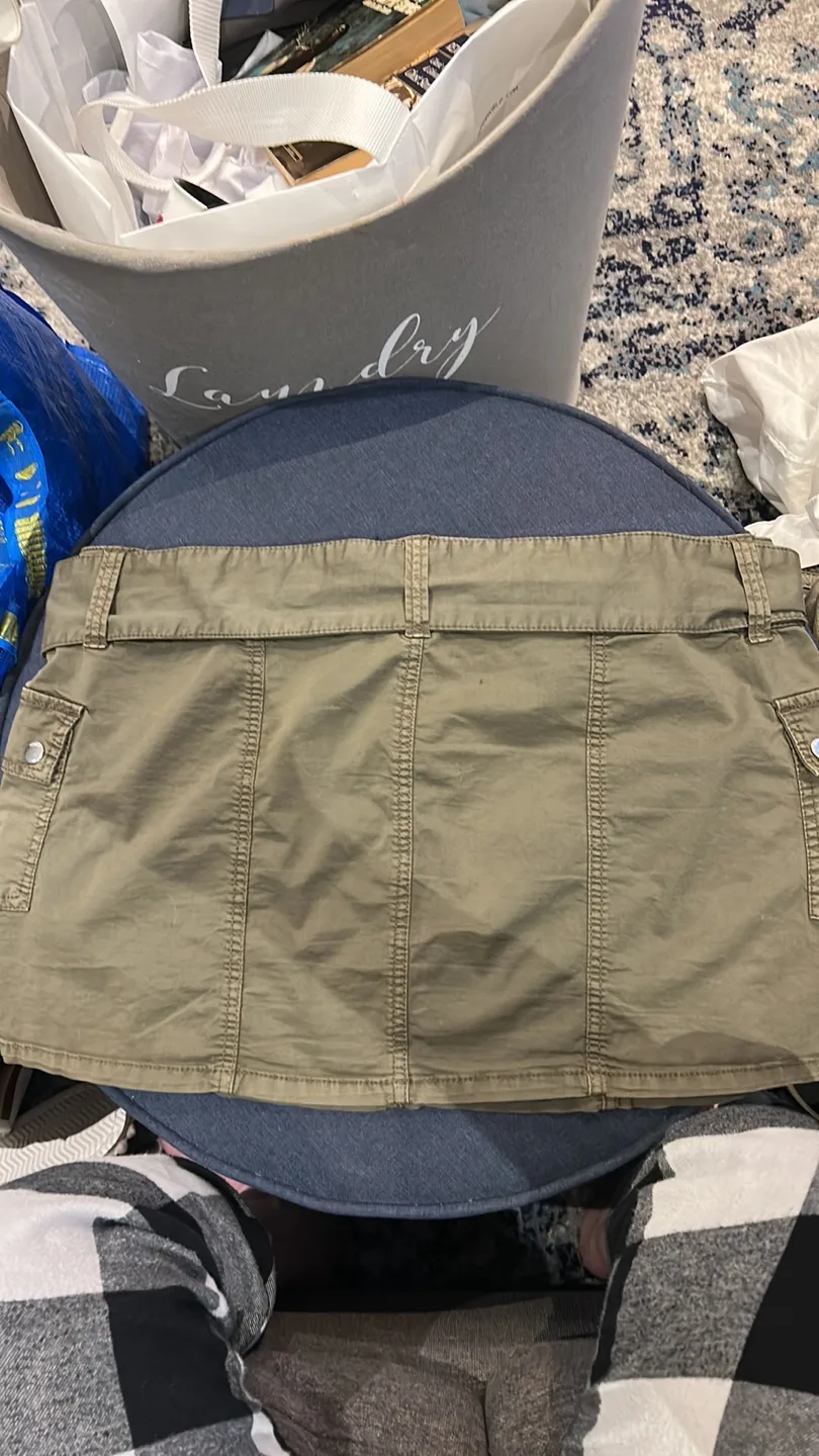 Garage Olive Mini Skirt cargo style image indicator(2)