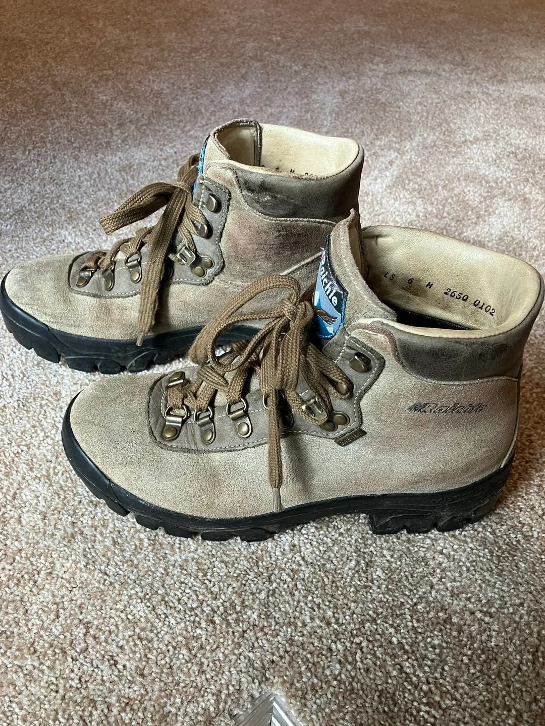 Raichle Hiking Boots 8 wmns image indicator(2)