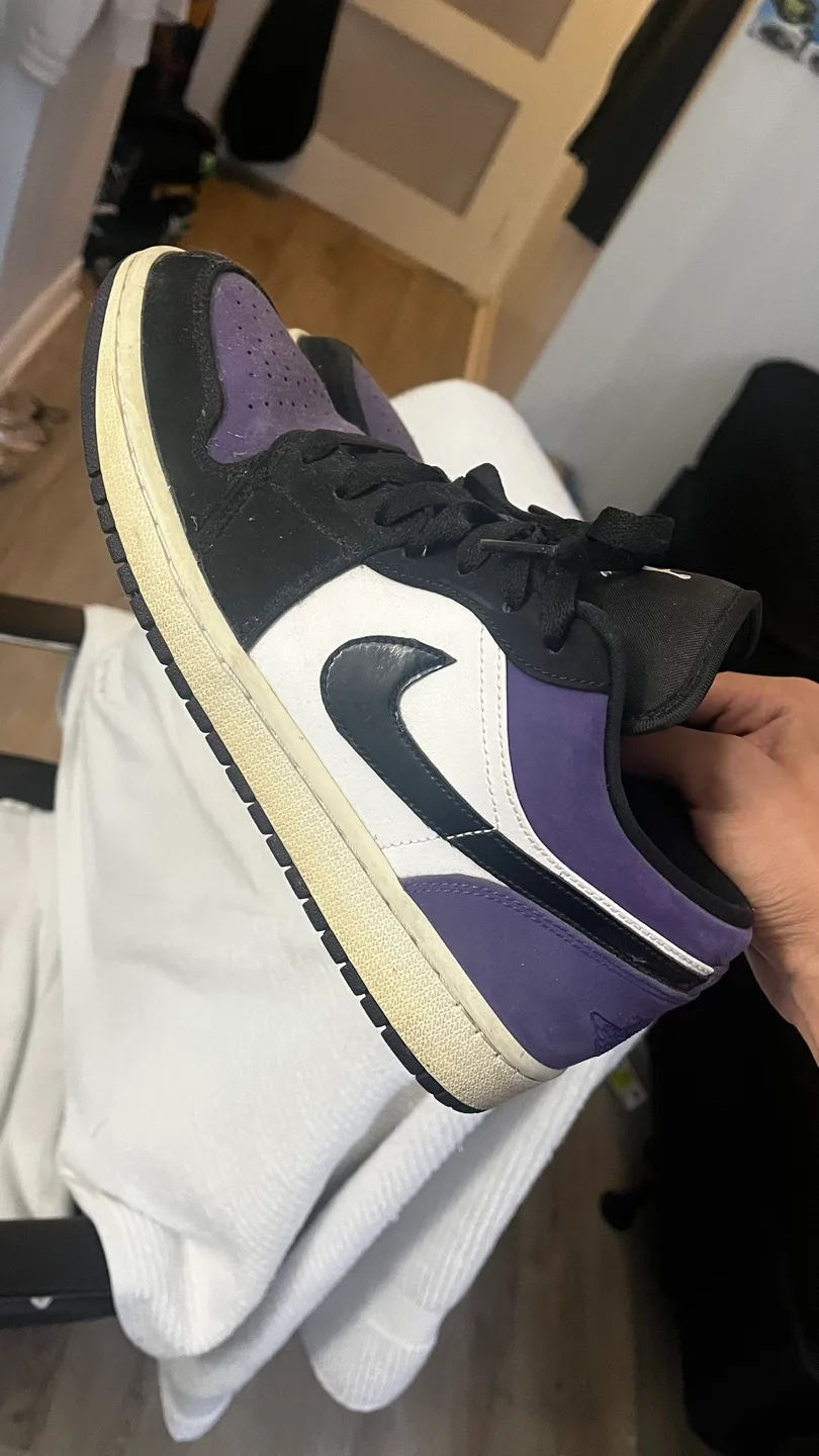 Air Jordan 1 Low Court Purple image indicator(3)