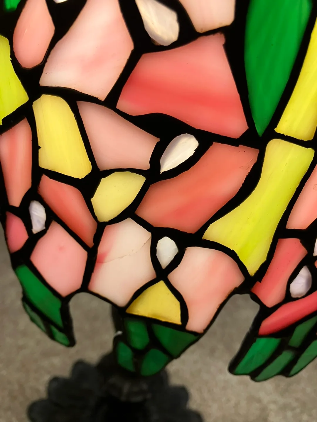 Tiffany Style Stained Glass Table Lamp image indicator(5)