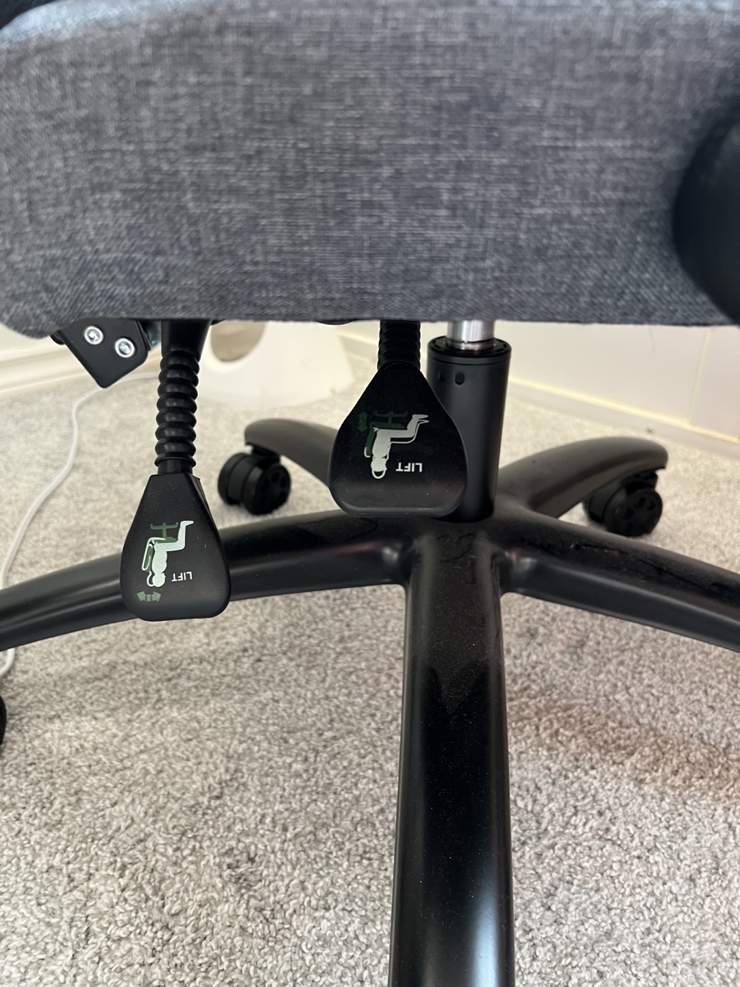 Grey Office Chair with Footrest - photo 2