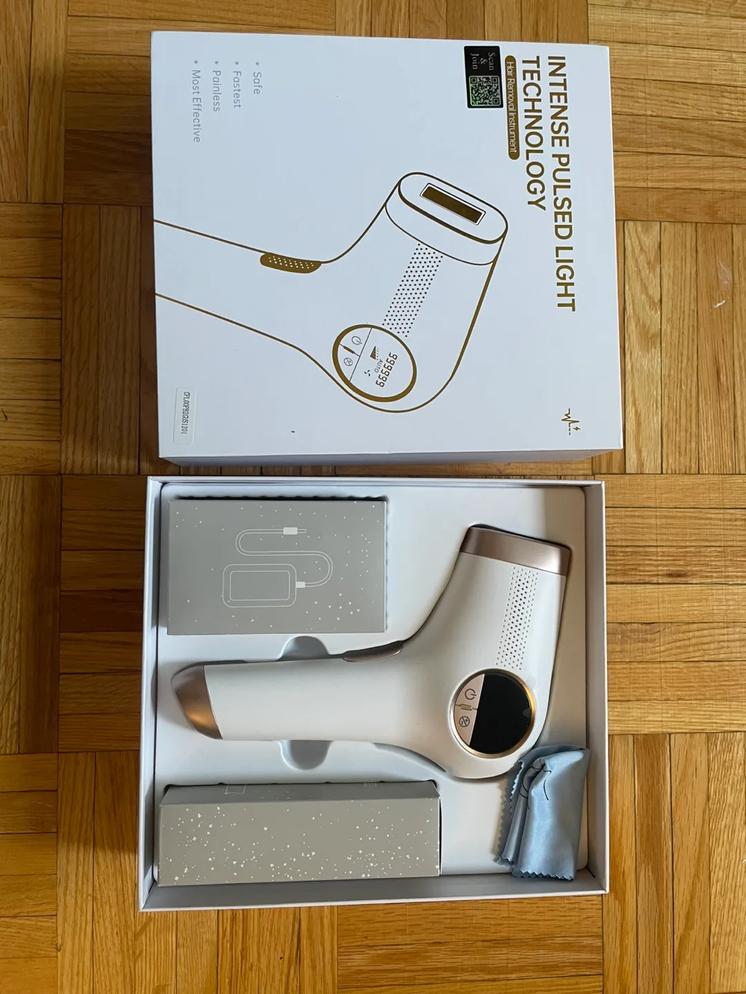 Intense Pulsed Light Technology Hair Removal Instrument thumbnail