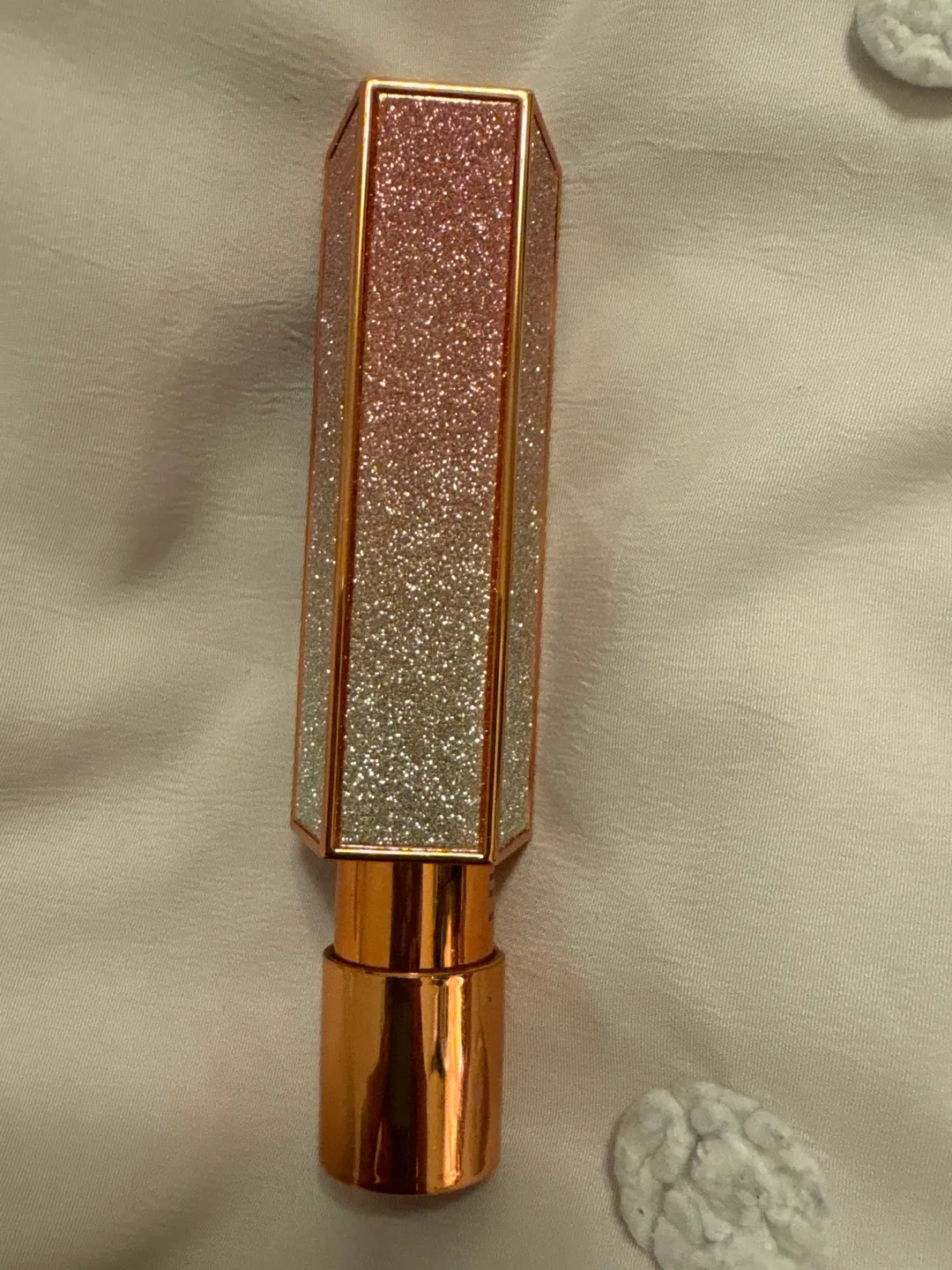 Luna Magic Tribeca Lipstick 🥕💚 image indicator(2)