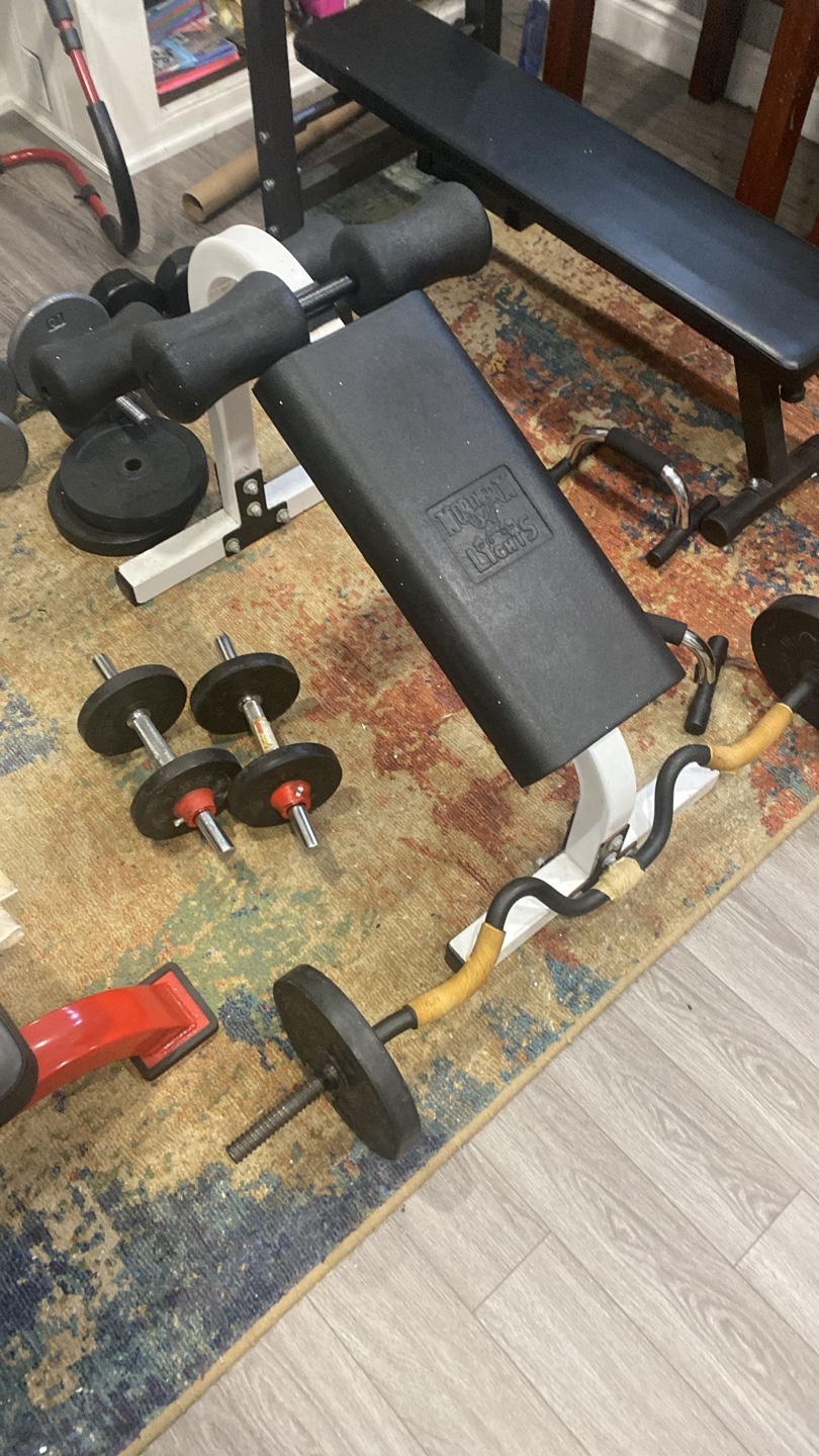 Weight Bench and Dumbbells Set