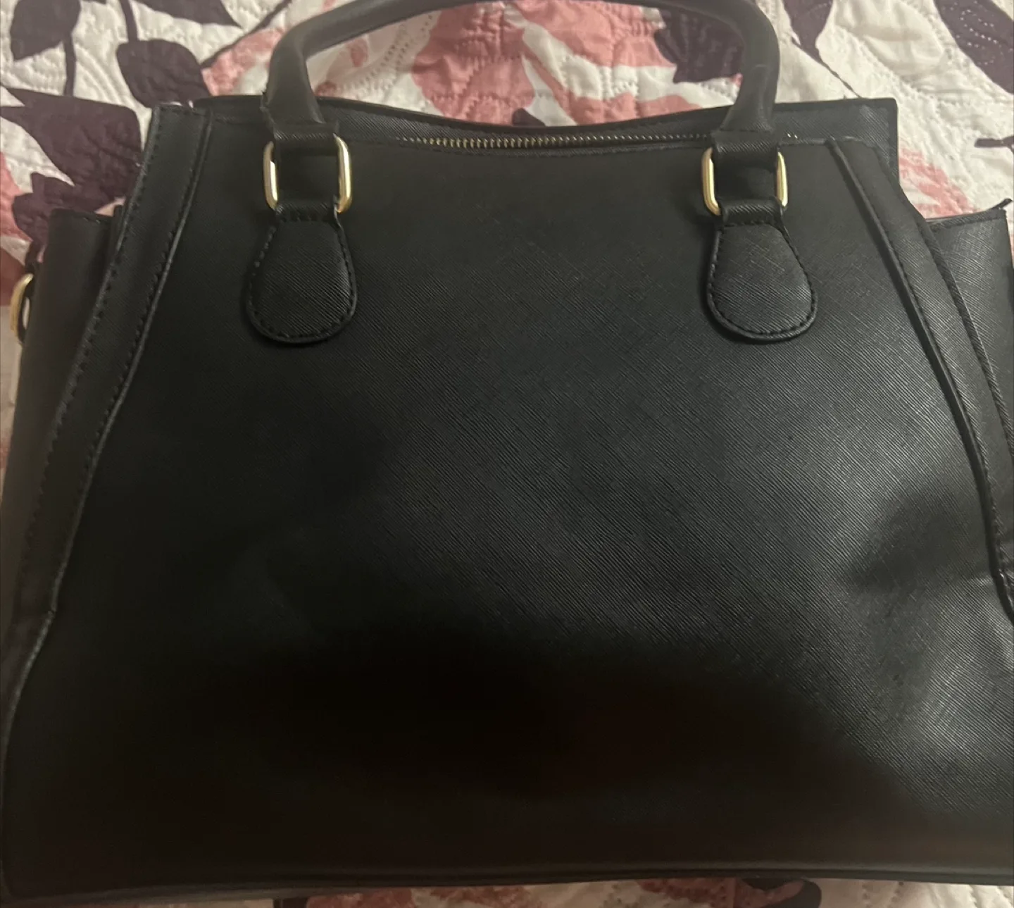Michael Kors Black Handbag image indicator(5)