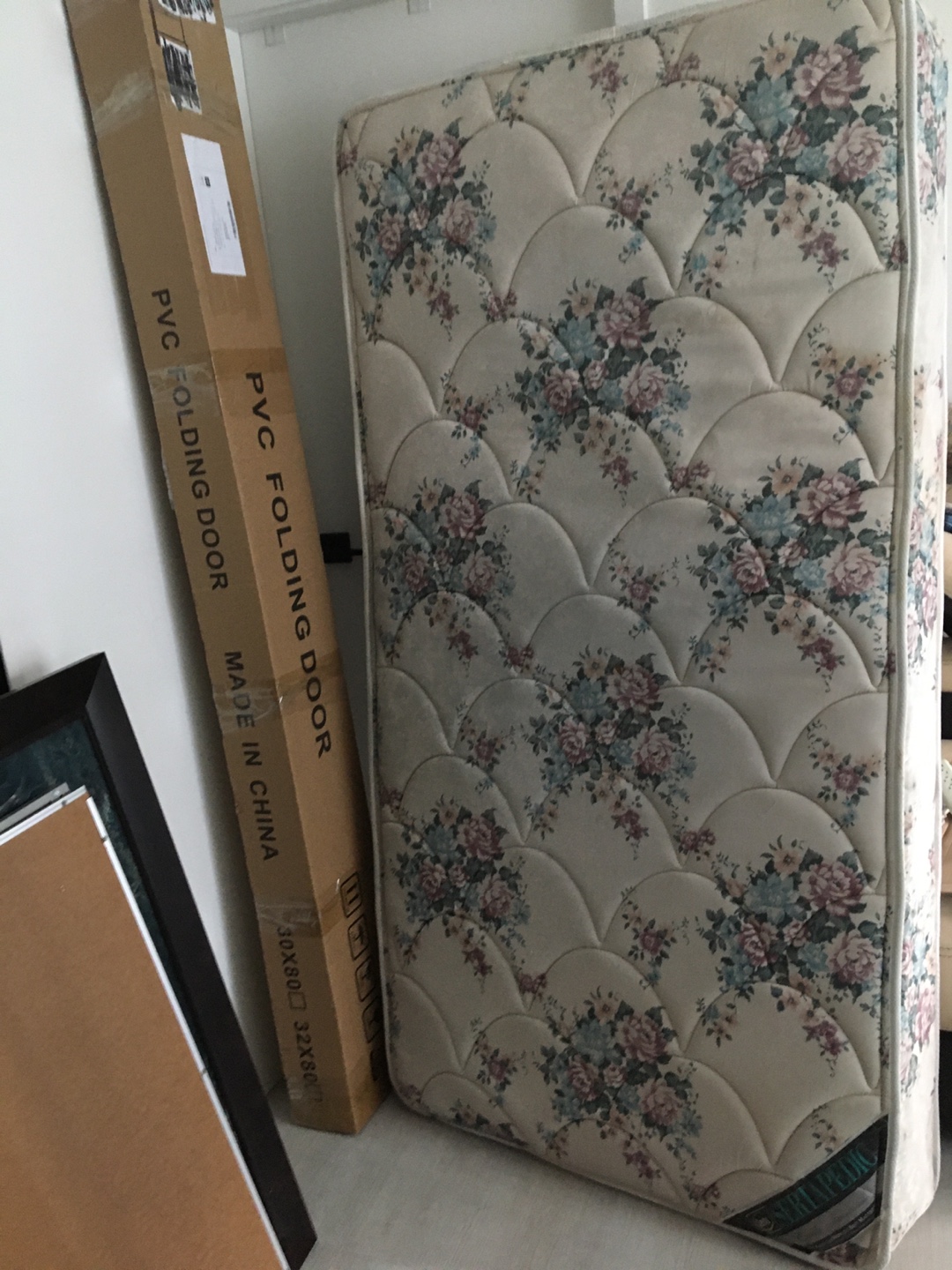 Single/ twin mattress - photo 2