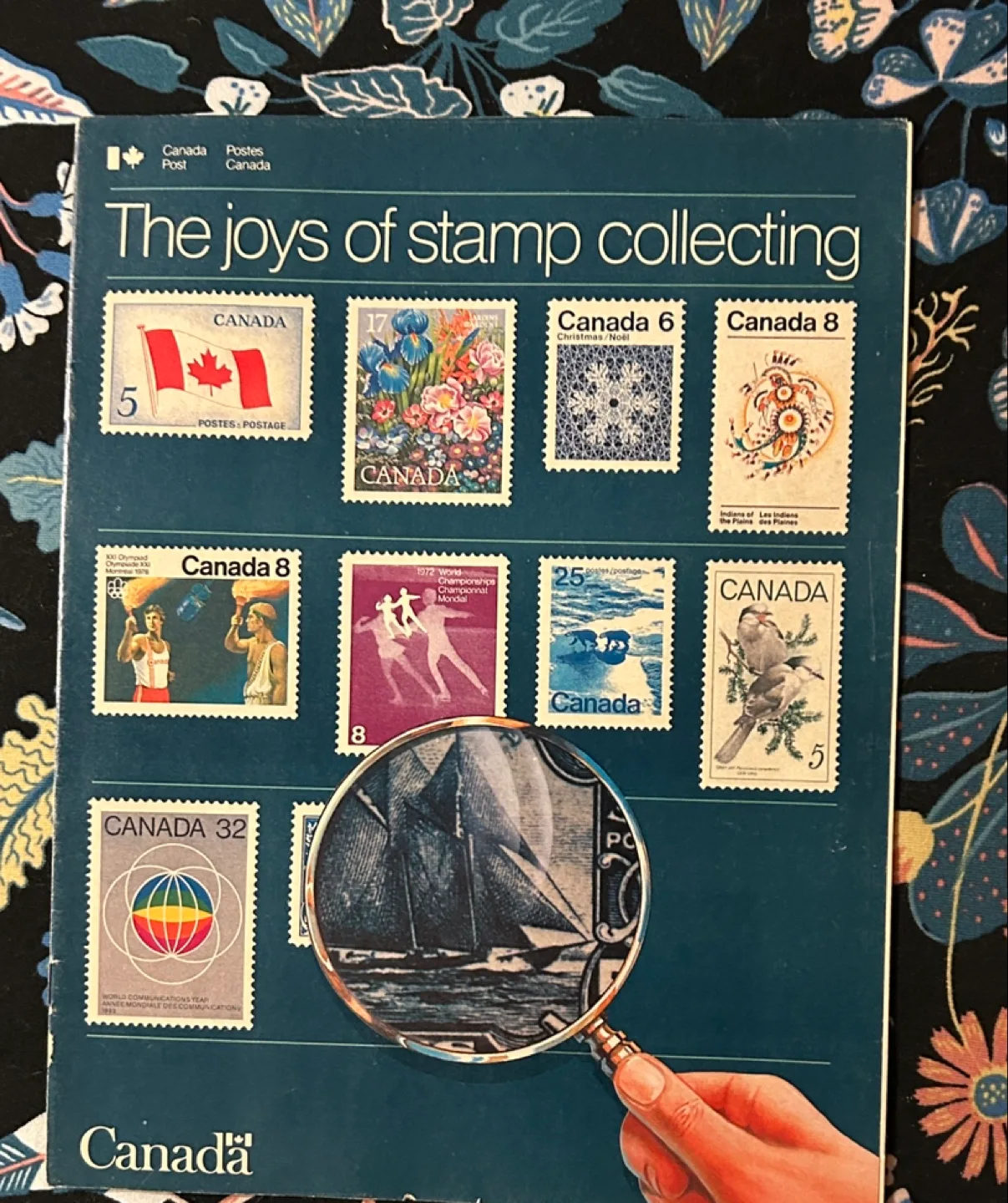 Canada Post 'The Joys of Stamp Collecting' Booklets image indicator(4)