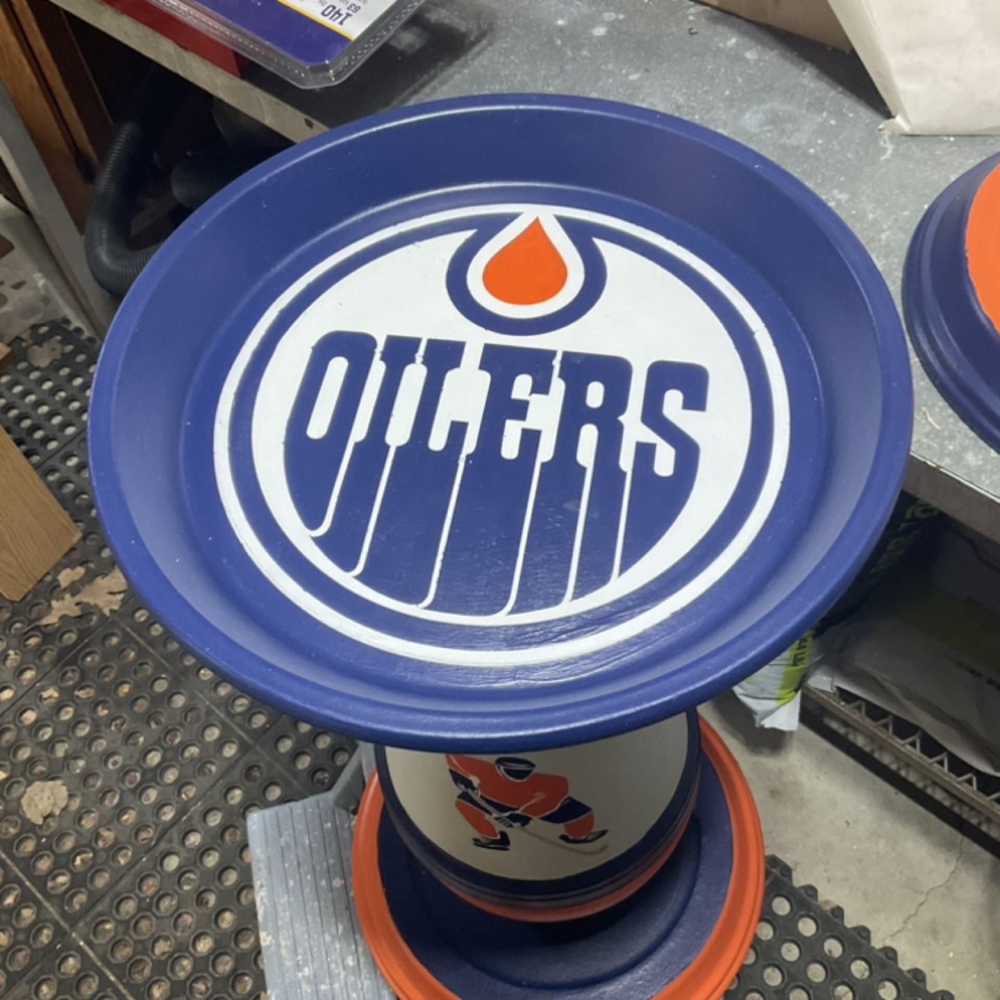 Oilers Birdbath - photo 2