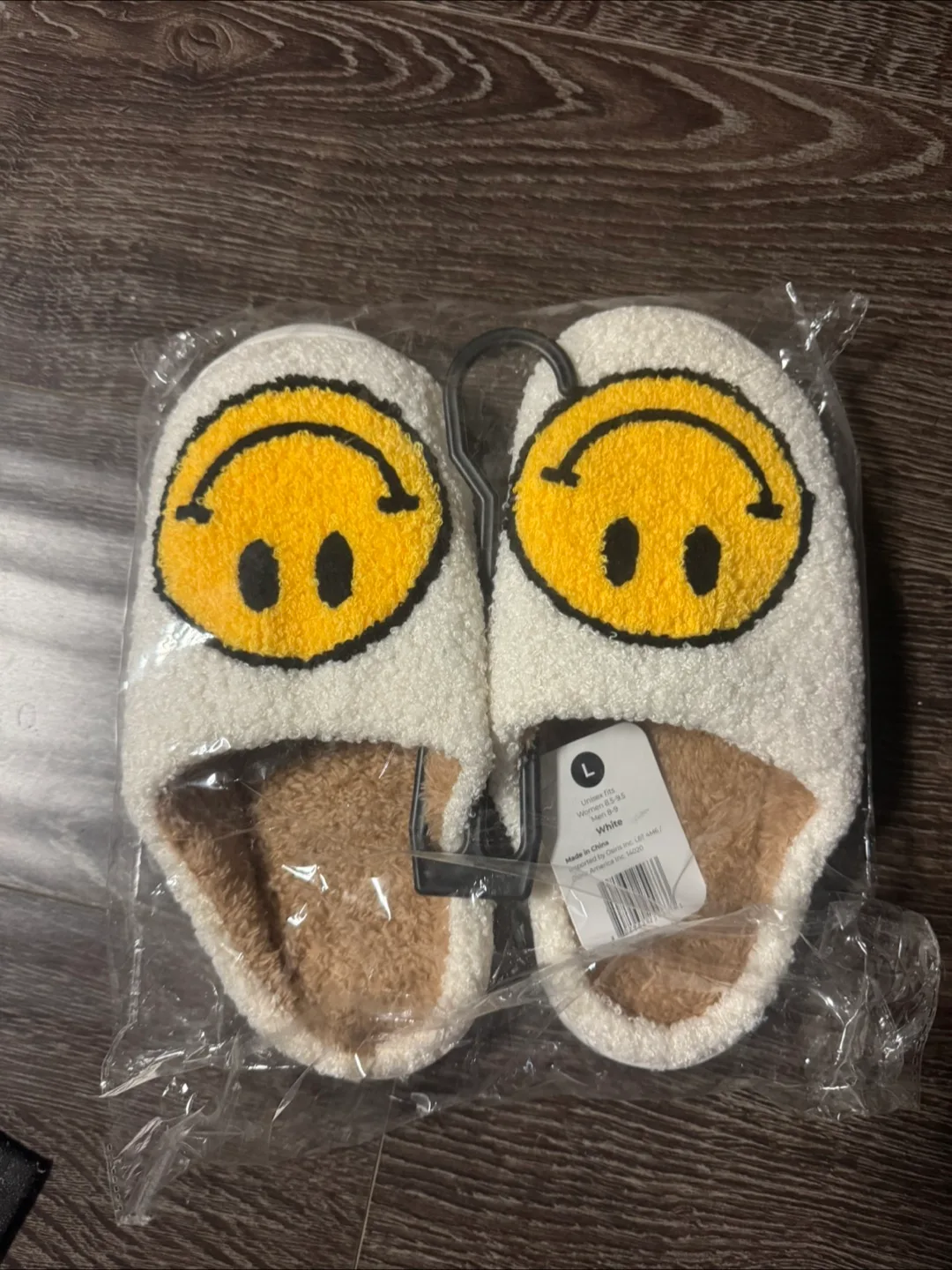 New Smiley Face Slippers thumbnail