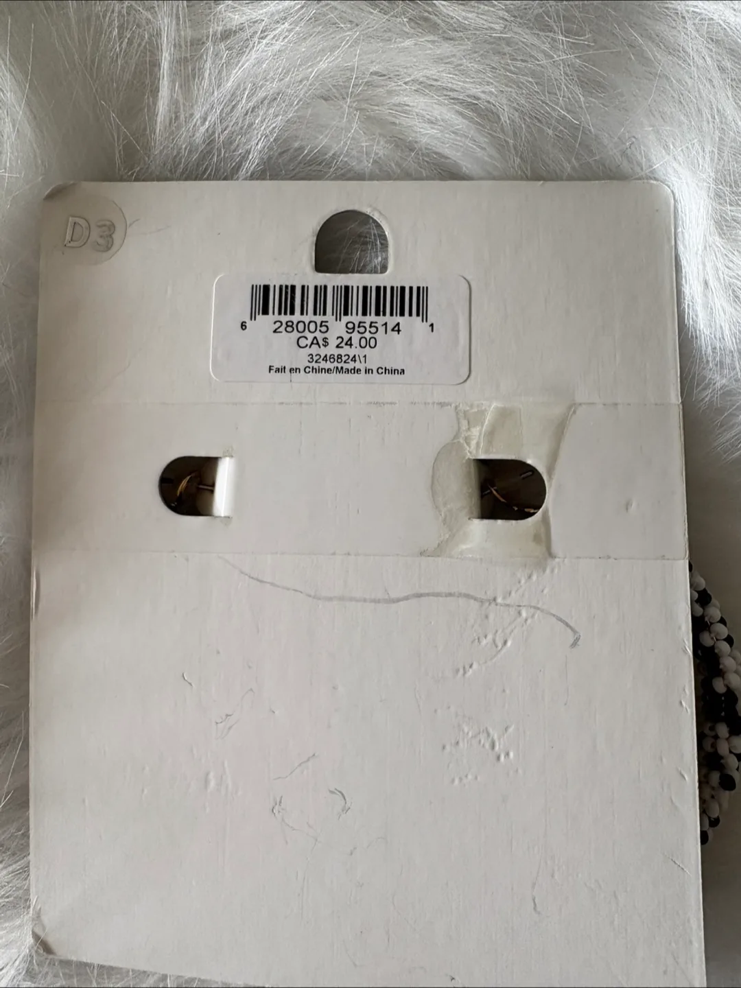 Etereo beaded hoop earrings image indicator(2)