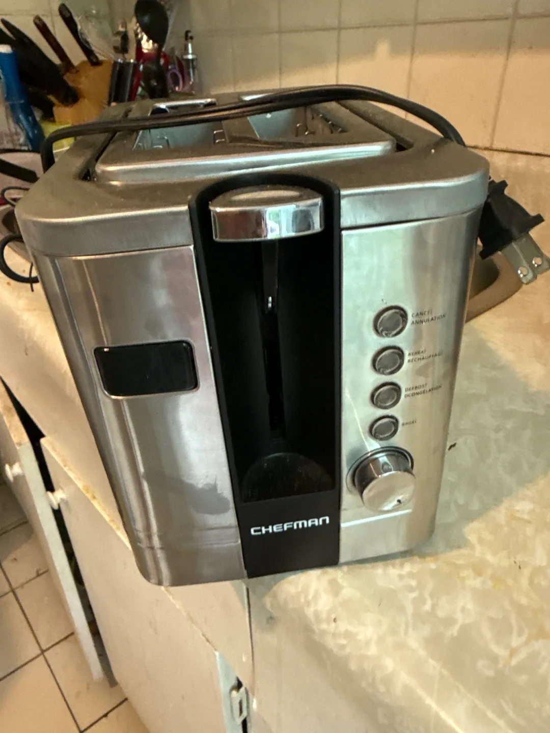 Chefman 2-Slice Toaster image indicator(4)