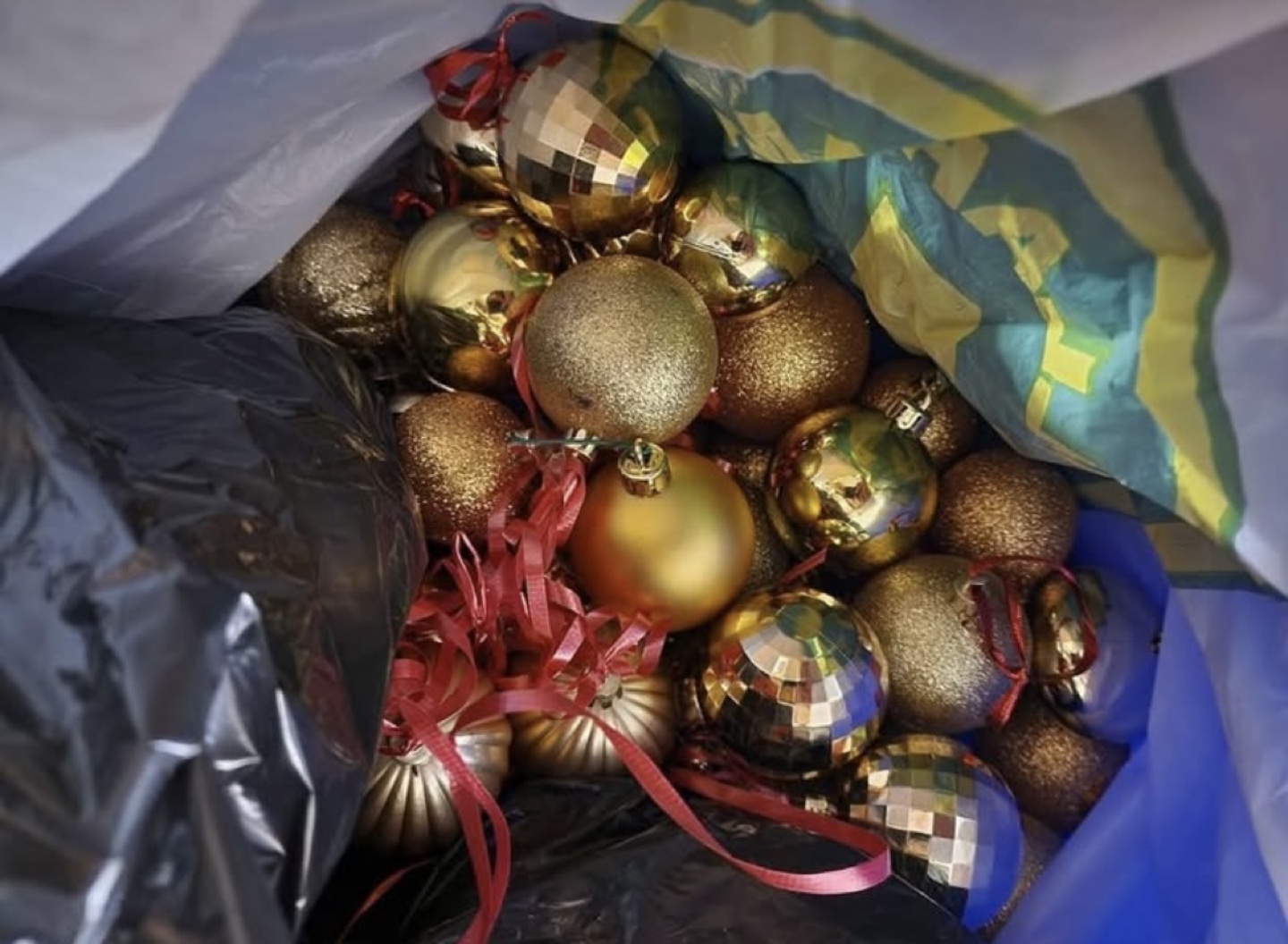 Seasonal Holiday Decorations - photo 3
