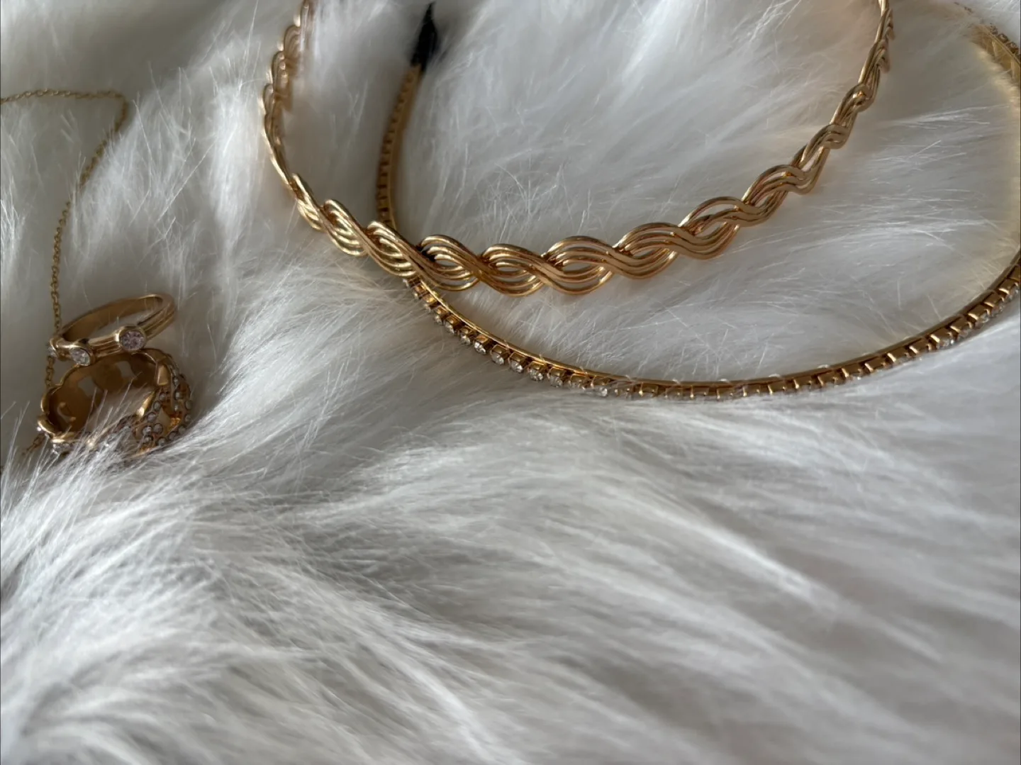 Jewelry Set image indicator(3)