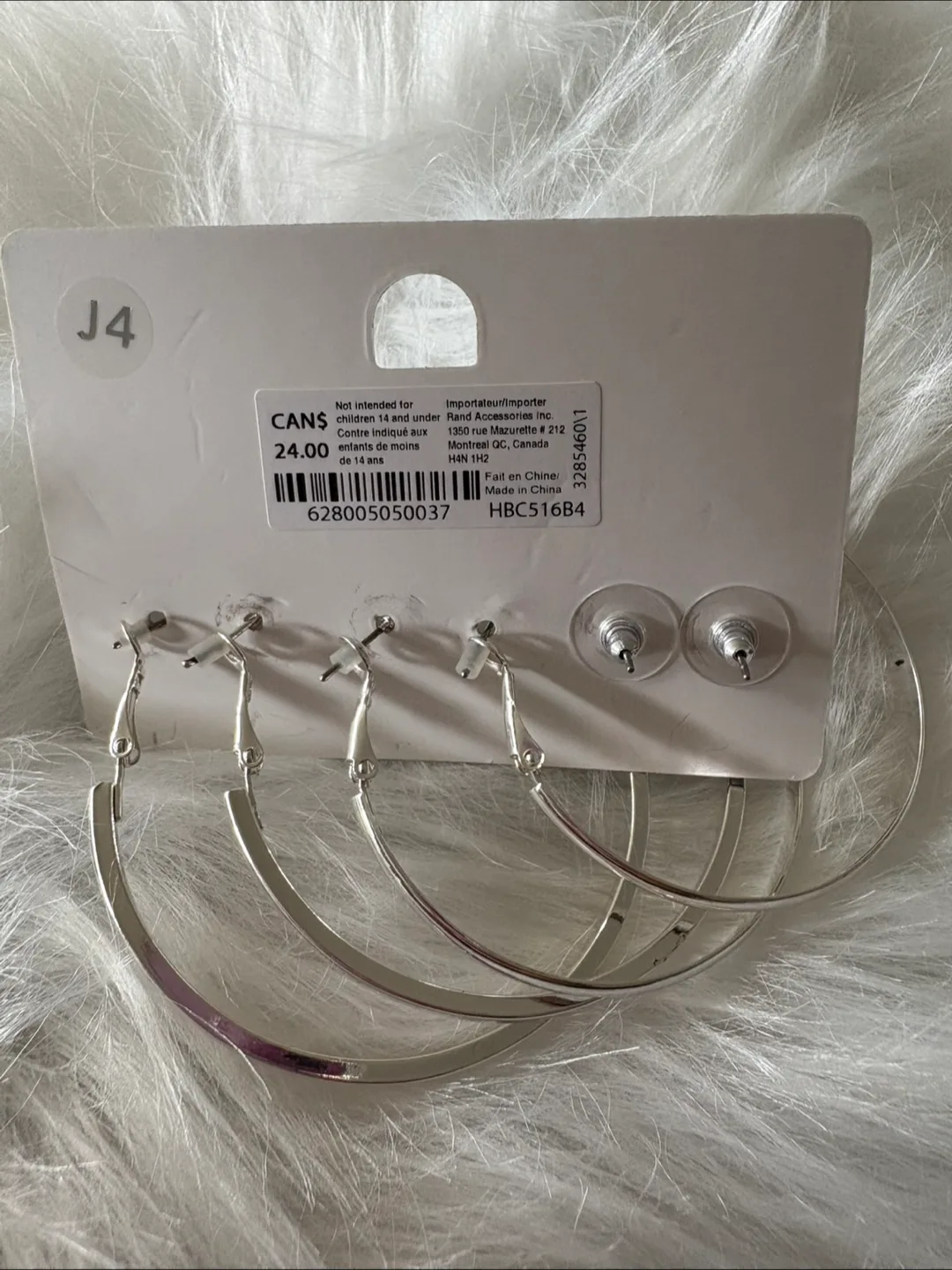 Assorted Earrings image indicator(3)