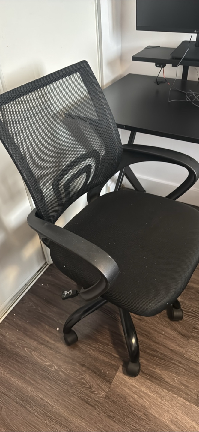 Black Ergonomic Office Chair - photo 2