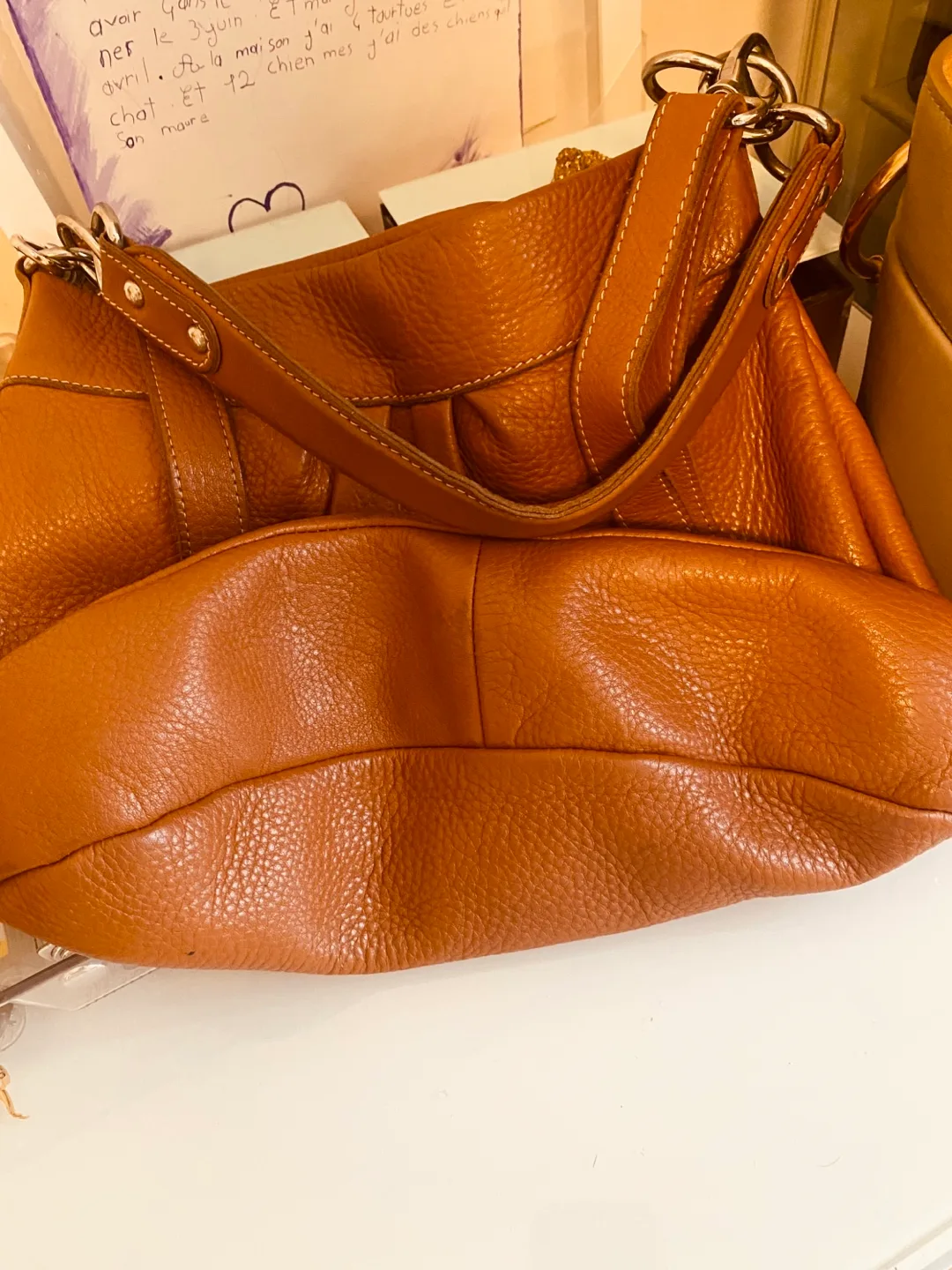 Roots Kingston Leather Handbag image indicator(2)