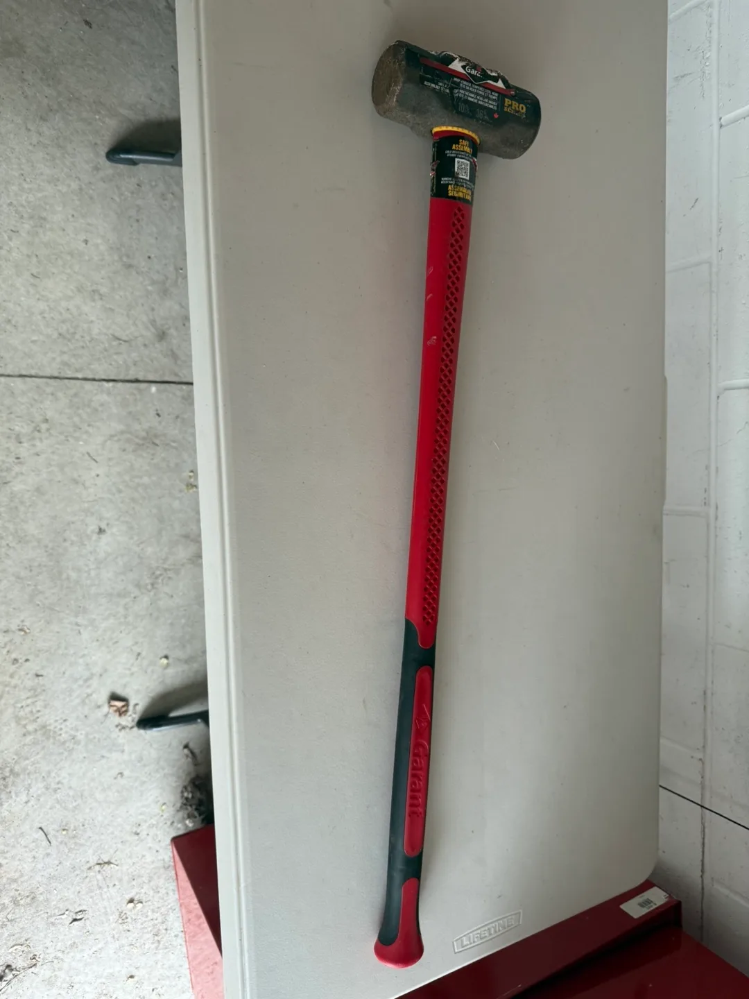 Garant 10 lb Sledge Hammer thumbnail