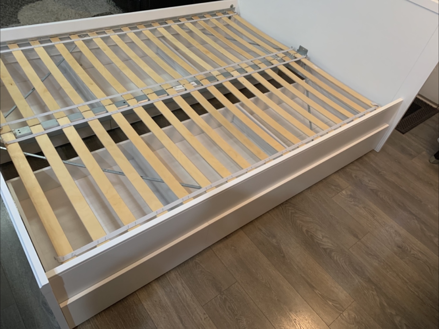 White Queen Bed Frame - photo 5