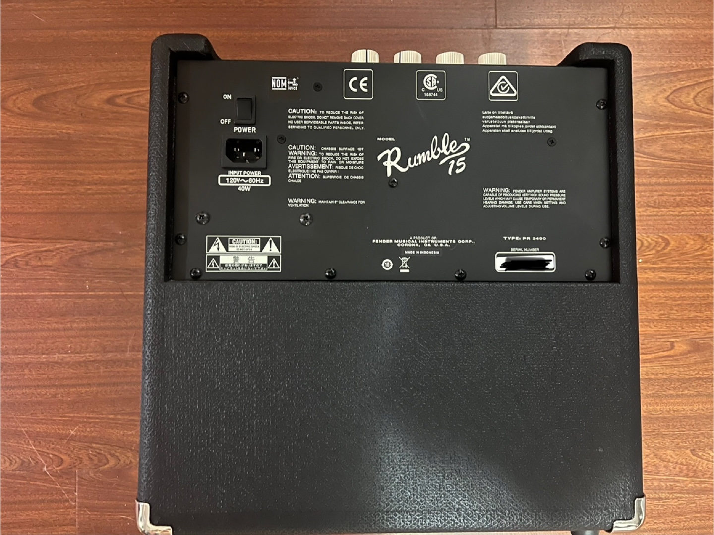 Fender Rumble 15 Bass Amplifier - photo 2