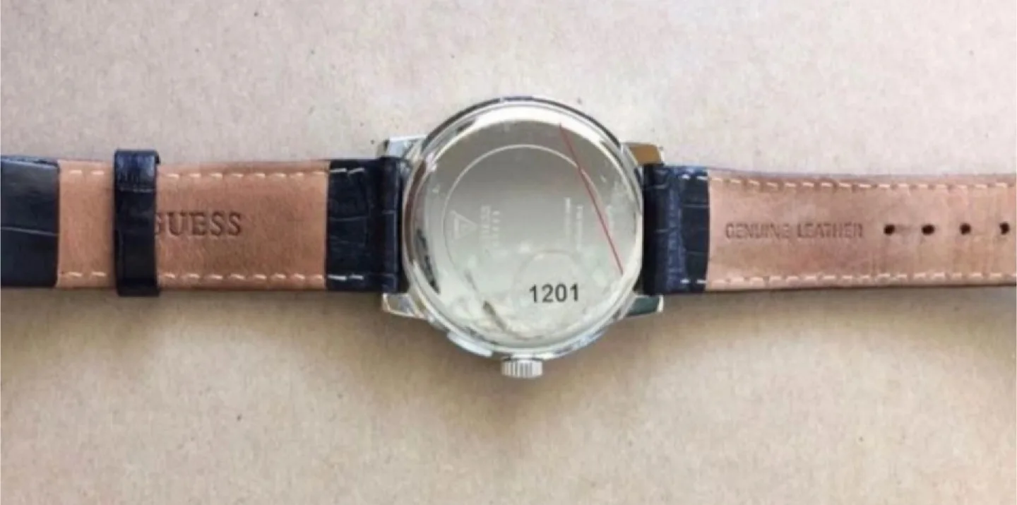 Guess men's watch W85043G1 image indicator(3)