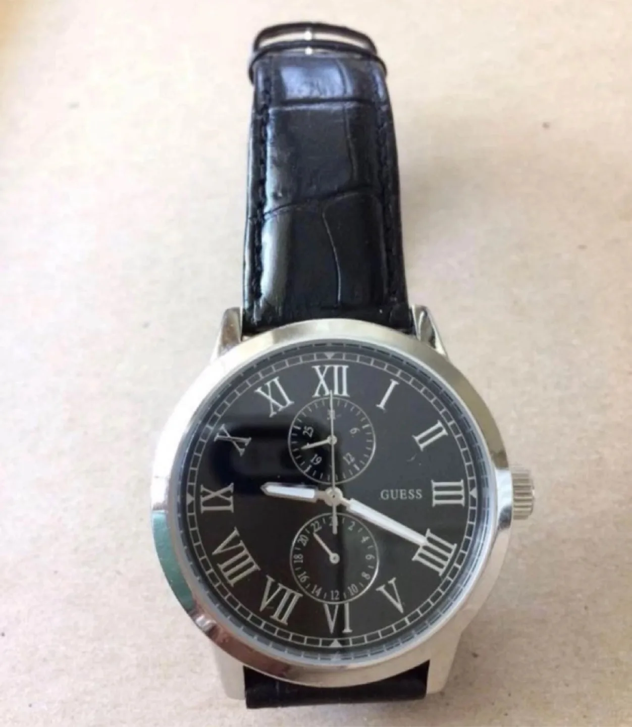 Guess men's watch W85043G1 image indicator(2)