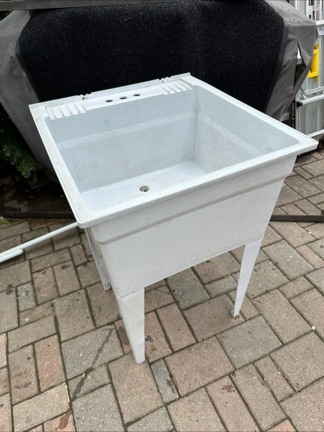 White Utility Sink thumbnail