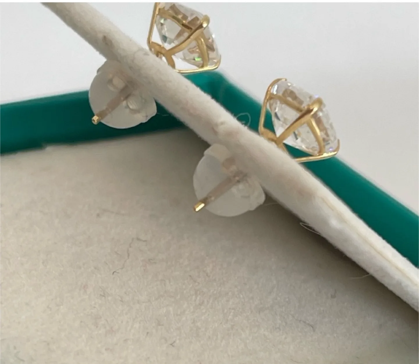 BN- 14K GOLD  White Clear CZ  cushion cut Earrings image indicator(2)