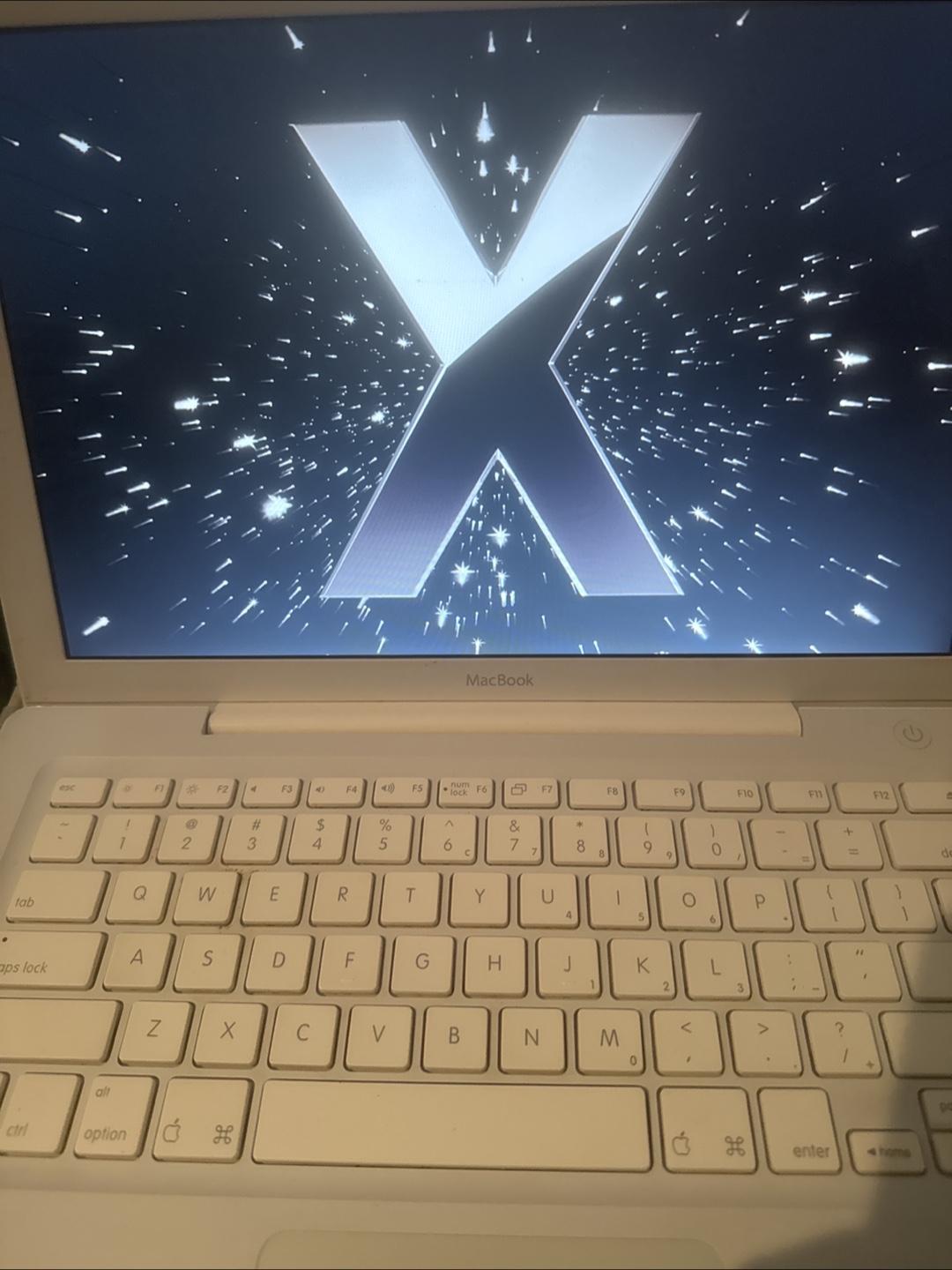 Three laptops comes with free Xbox