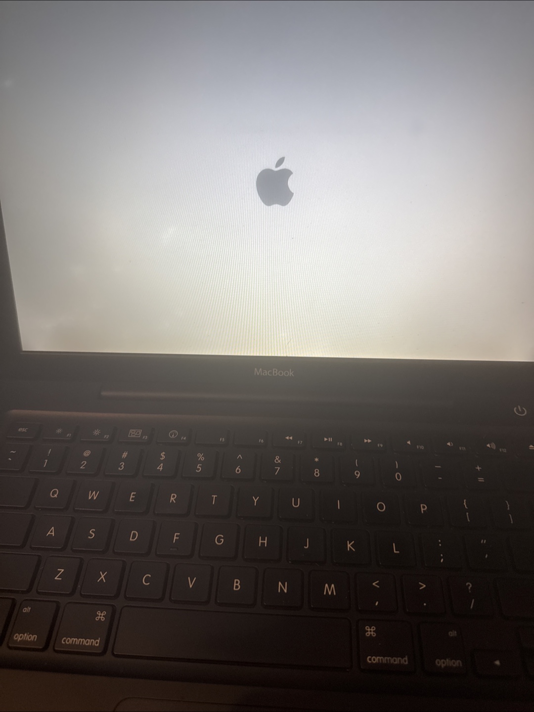 Three laptops comes with free Xbox - photo 3