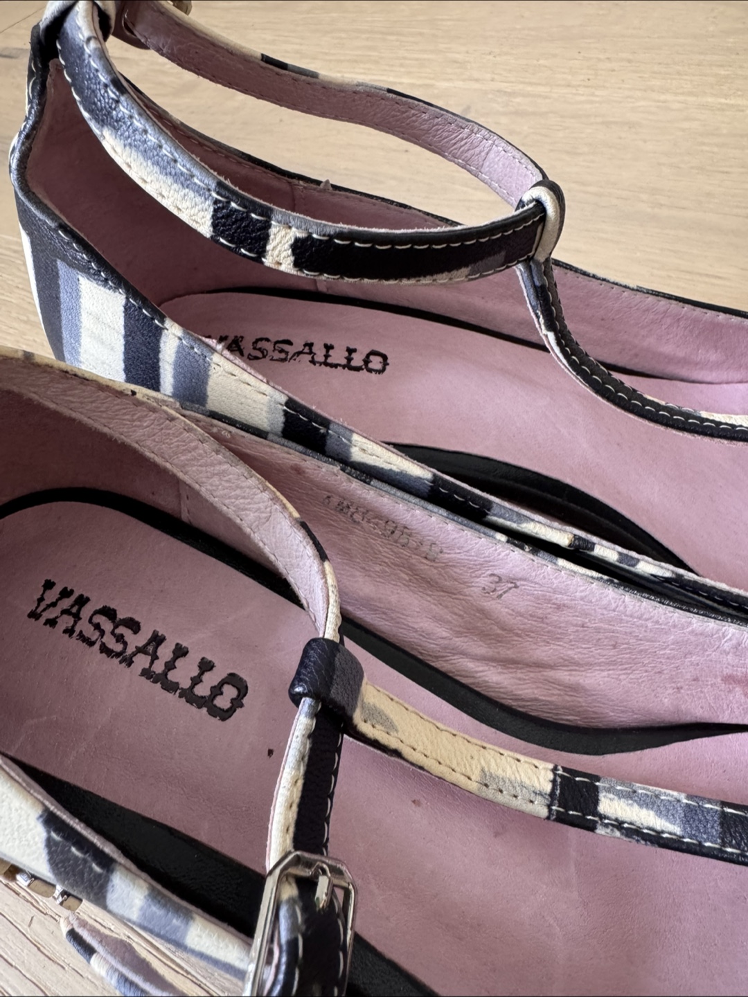 Vassallo Plaid Heels - photo 4