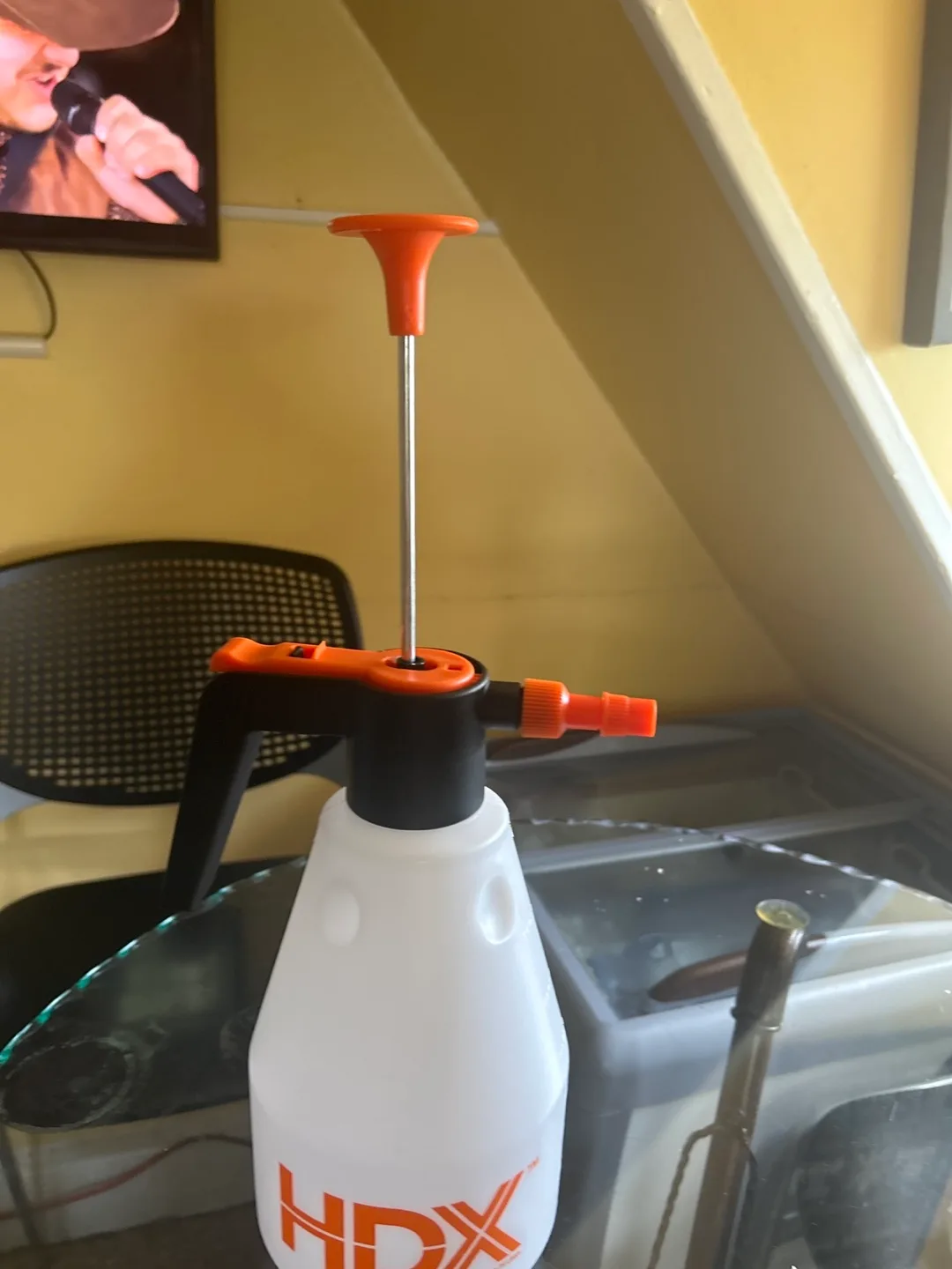 HDX Pump Sprayer image indicator(2)