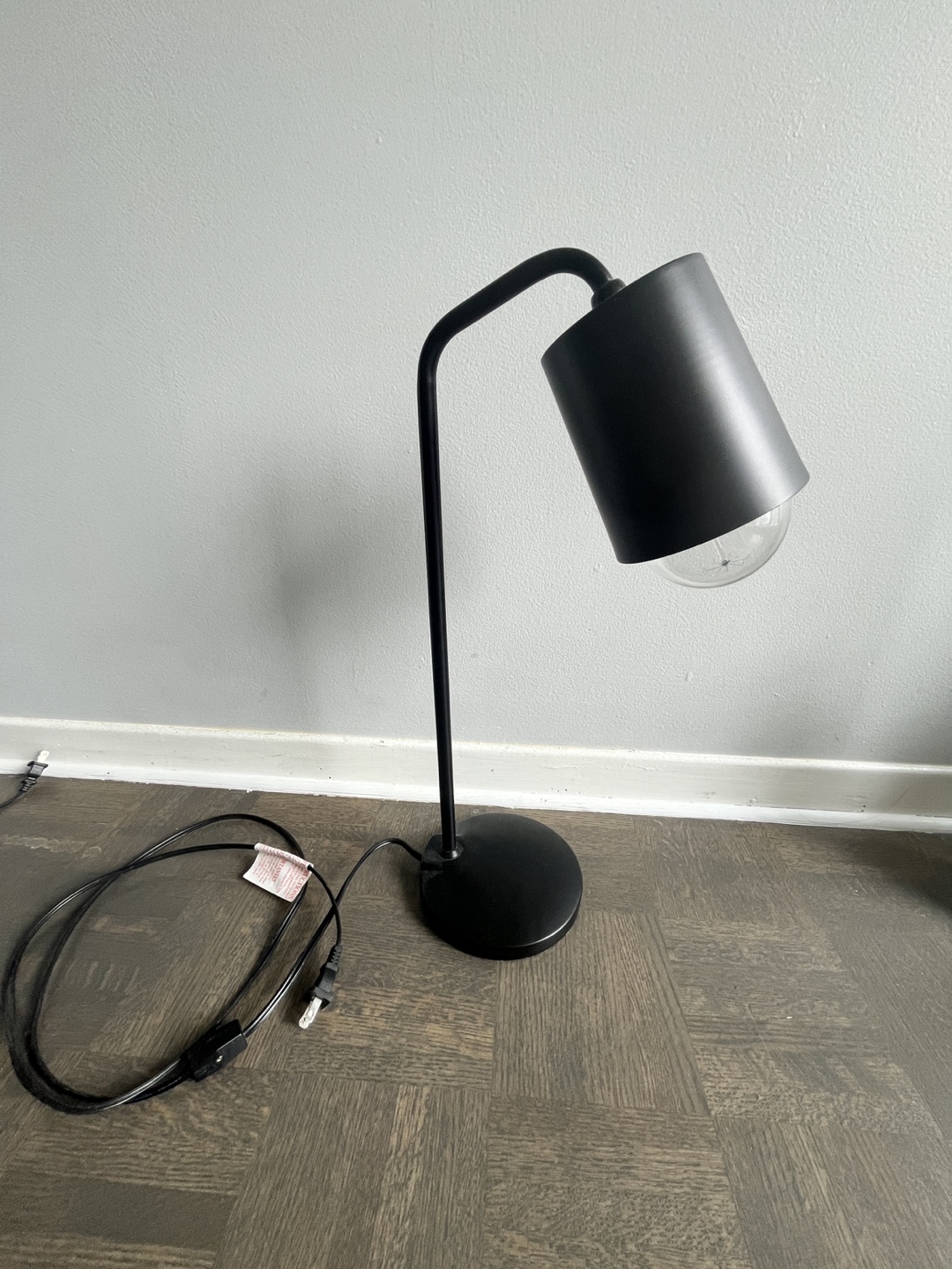🫂 Modern Black Desk Lamp/Nightstand Lamp