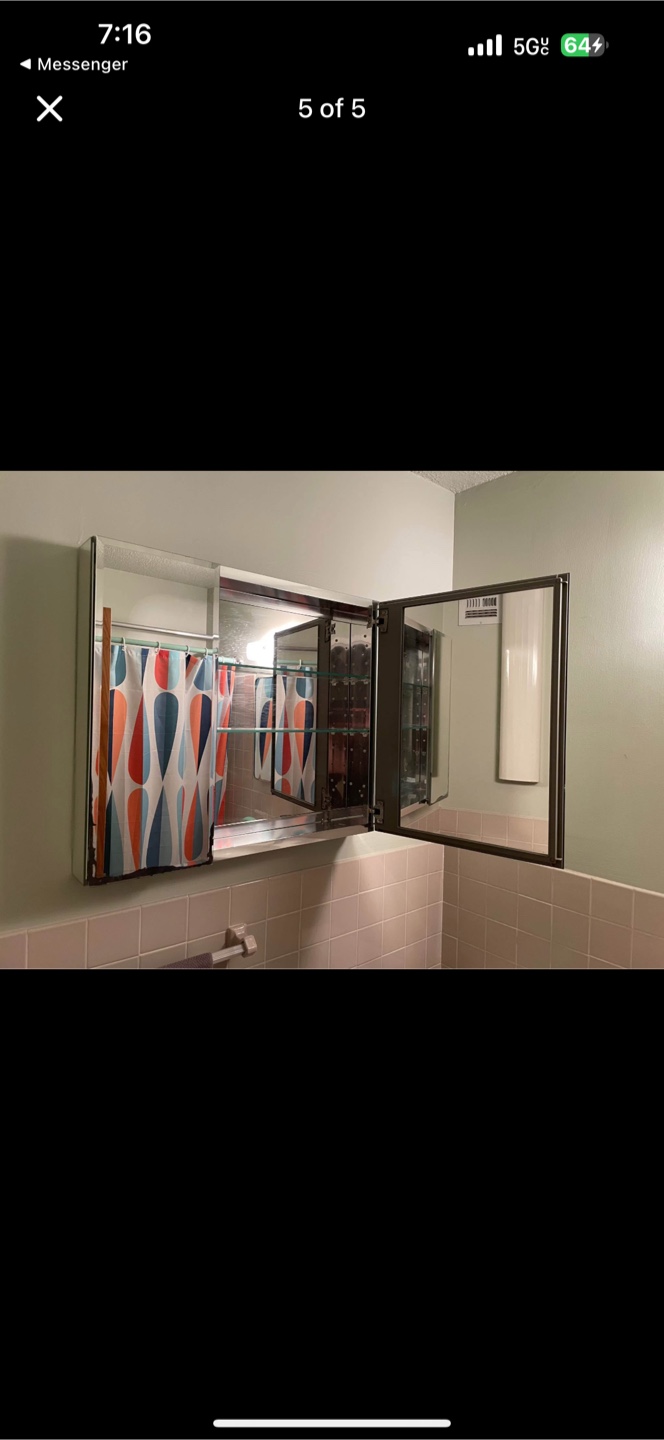 Kohler Mirrored Medicine Cabinet - photo 2