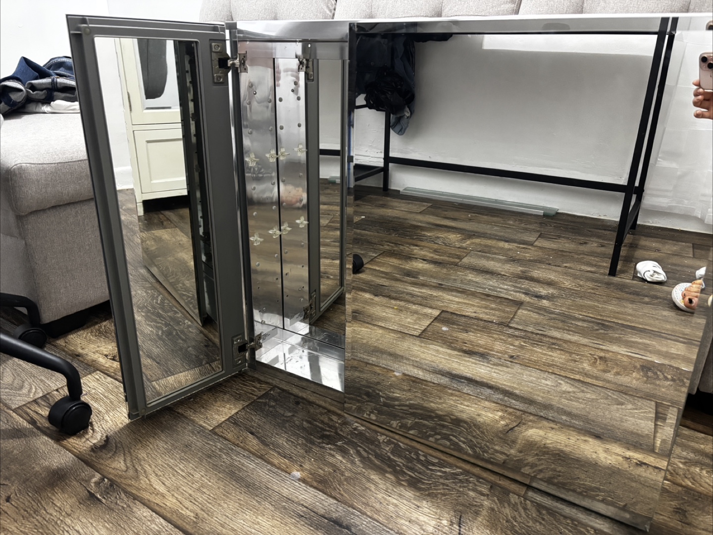 Kohler Mirrored Medicine Cabinet - photo 4