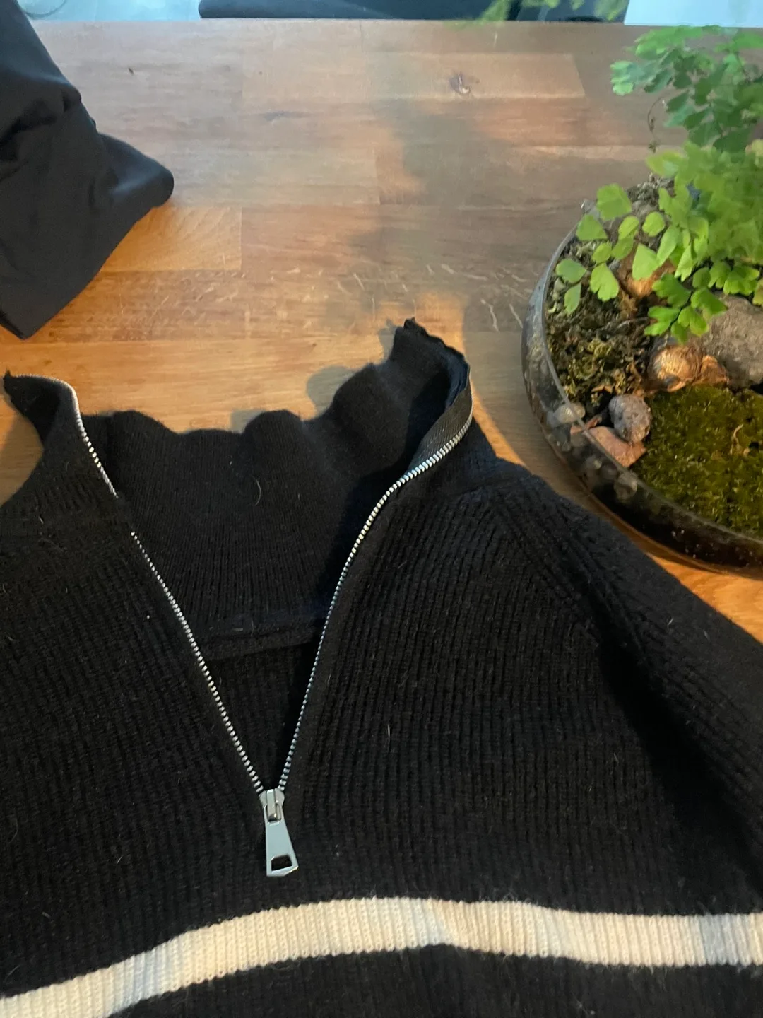 Large bag of women’s clothing image indicator(2)