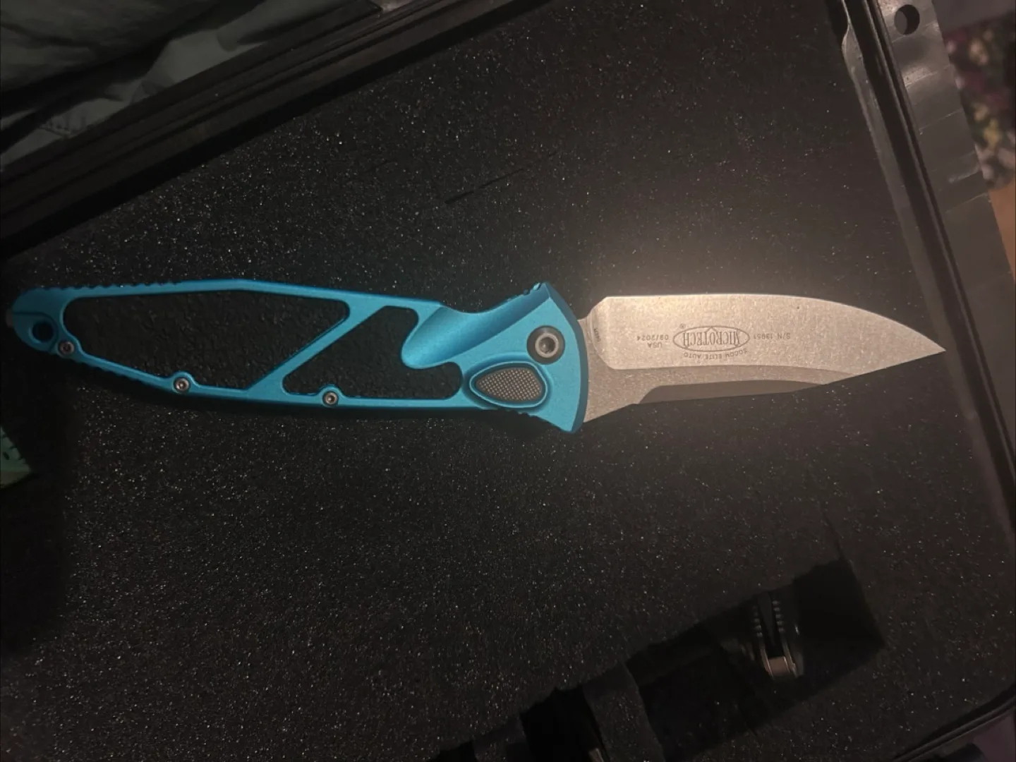 Blue Folding Knife thumbnail