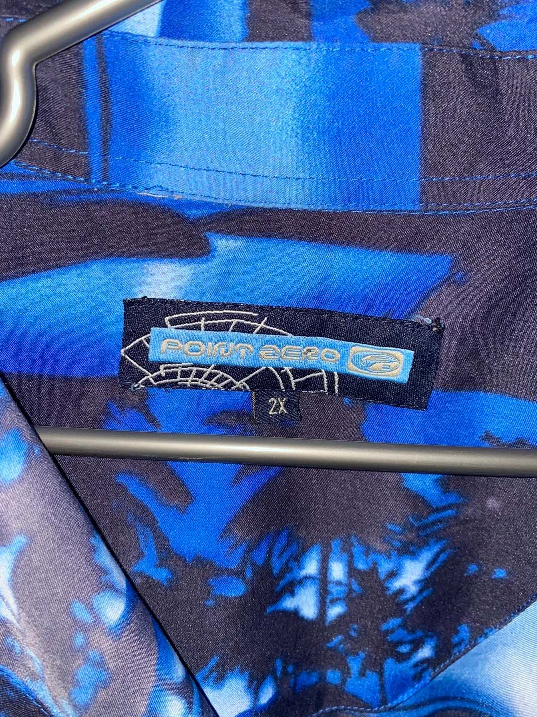 Midnight blue Hawaiian shirt by Point Zero. image indicator(2)