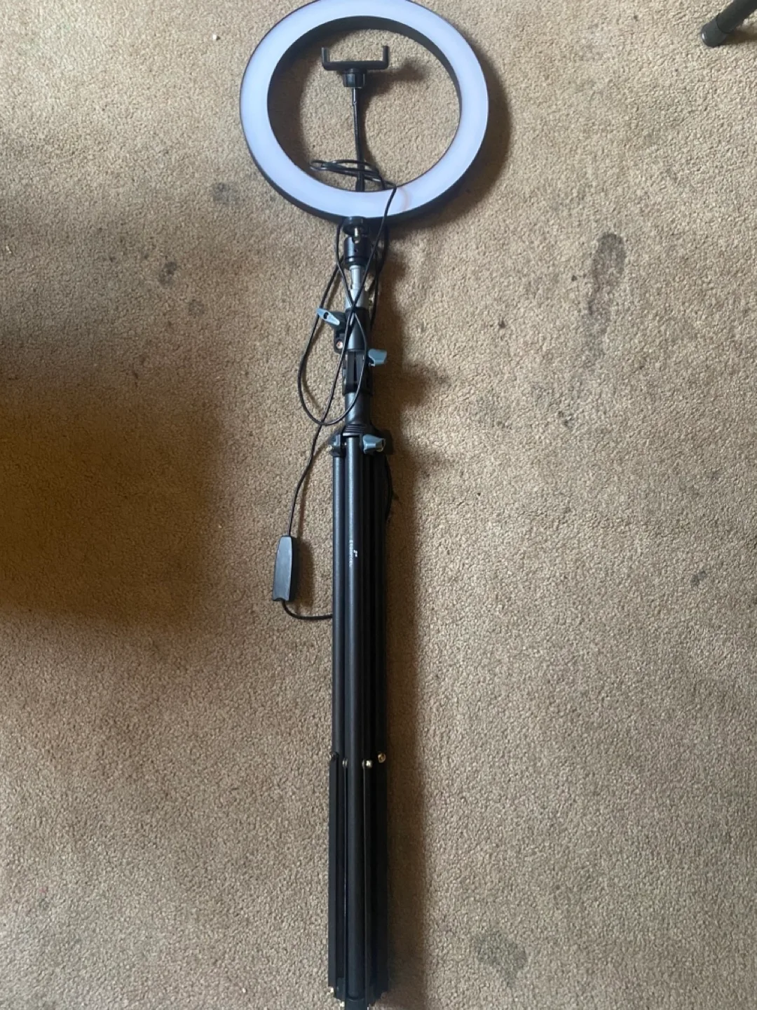 Ring Light with Tripod thumbnail